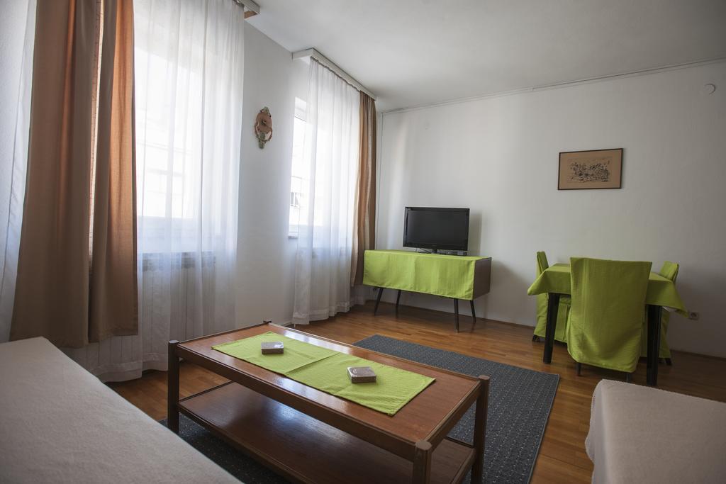 Apartment Fleger Ζάγκρεμπ Δωμάτιο φωτογραφία